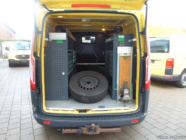 Furgão de painéis FORD Transit Custom 340 2.0 TDCI -Bott-AHK-KLIMA-Navi