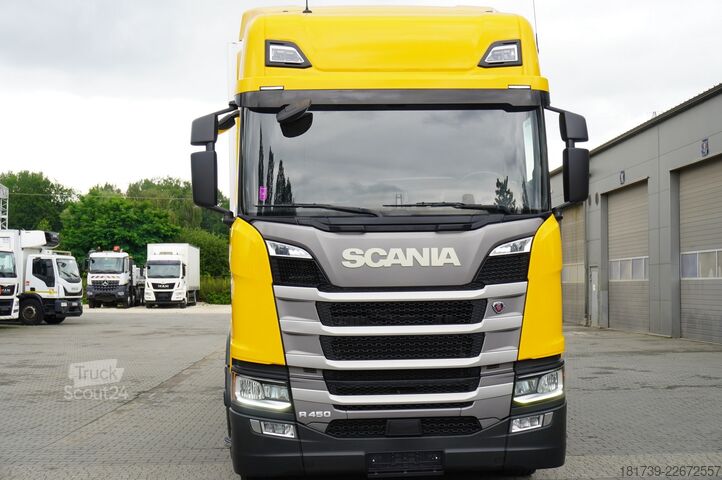 Hladilni tovornjak za meso SCANIA R450 6×2 / 5-row hook refrigeration