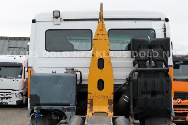 Camión portacontenedores de gancho MERCEDES-BENZ Actros 3244 Abrollkipper Moser Retarde