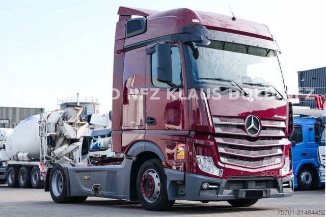 Ciągnik siodłowy typu volume MERCEDES-BENZ Actros 1845 BigSpace 2-Tanks Vollluft Euro 6