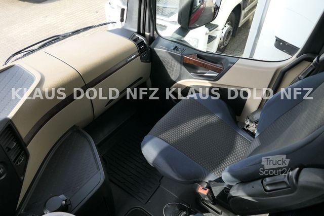 Ciągnik siodłowy typu volume MERCEDES-BENZ Actros 1845 BigSpace 2-Tanks Vollluft Euro 6