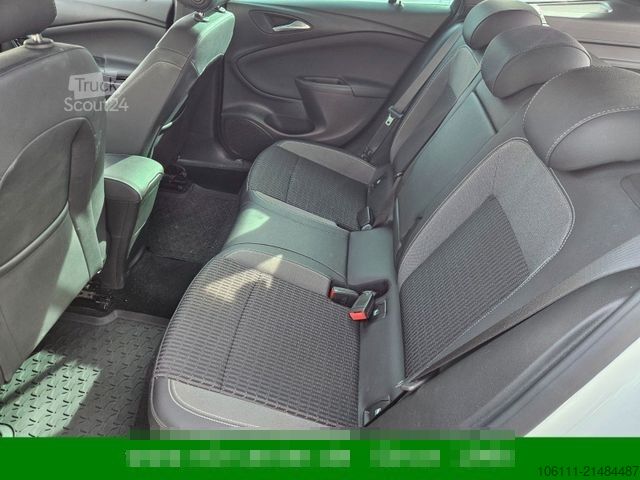 Miniautocarro OPEL Astra K Sports Tourer Edition 1,5CDTi Start/Stop