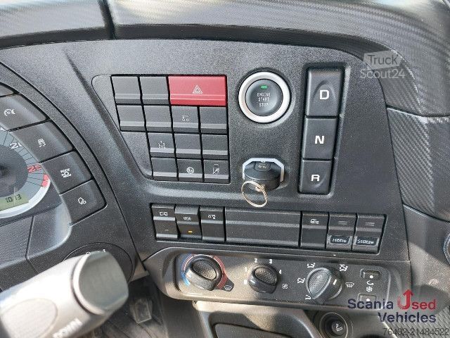 Camion basculante trilateral IVECO X-WAY 460 AD  3-S-Kipper + Frontkran PK18002 EH