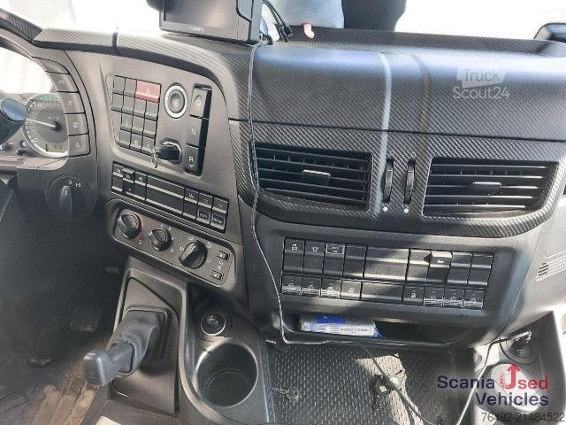 Camion basculante trilateral IVECO X-WAY 460 AD  3-S-Kipper + Frontkran PK18002 EH