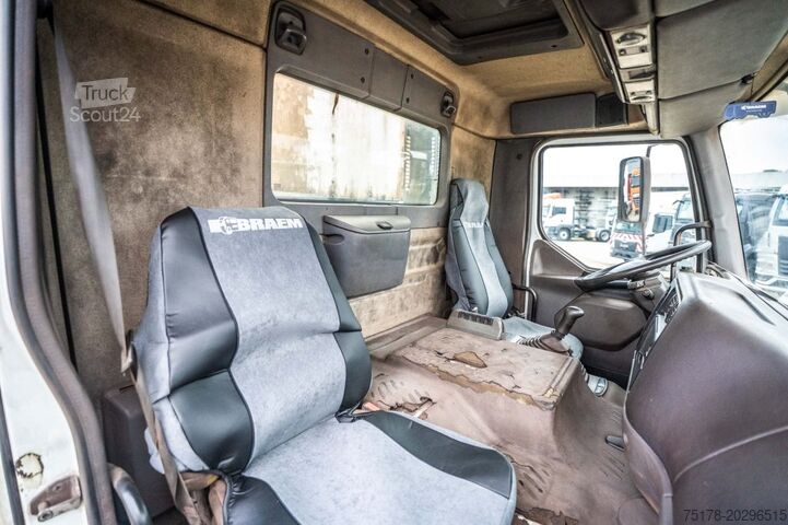 Όχημα αναρρόφησης RENAULT KERAX 385 // CITERNE ASPIRATRICE