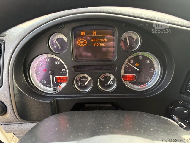 čemodāns DAF LF 45.160 + euro 5 + lift + 12ton