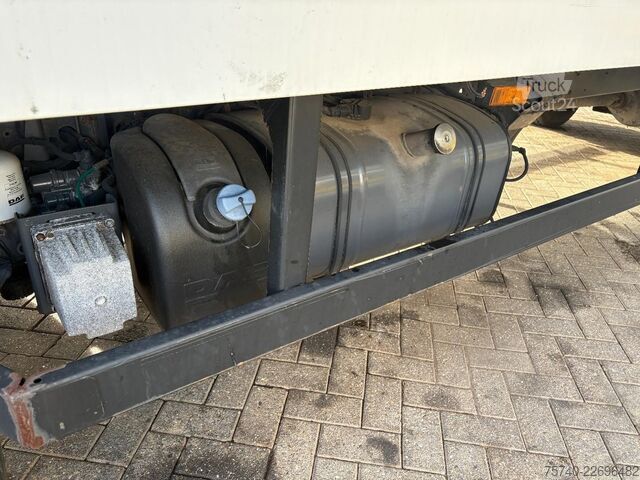Чемодан DAF LF 45.160 + euro 5 + lift + 12ton