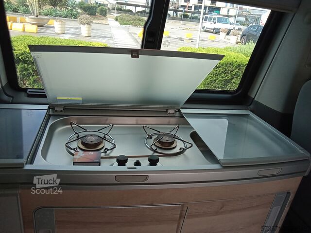 Avtodom Volkswagen California Coast 2022 | Automática | Techo elevable