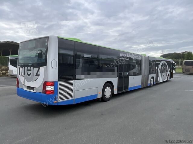 Zglobni avtobus MAN A 23