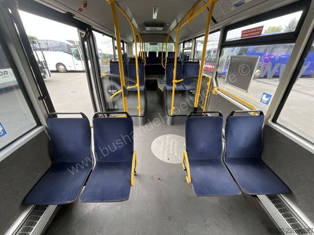 Zglobni avtobus MAN A 23