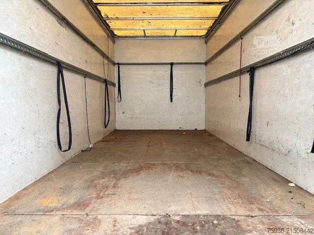 Valigia Mercedes-Benz Sprinter 412 5-CILINDER WITH PLAYWOOD BOX (MANU...