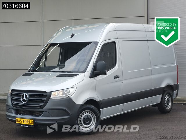 Holttér-asszisztens Mercedes Sprinter 215 CDI COMING SOON! Automaat 150pk L2...