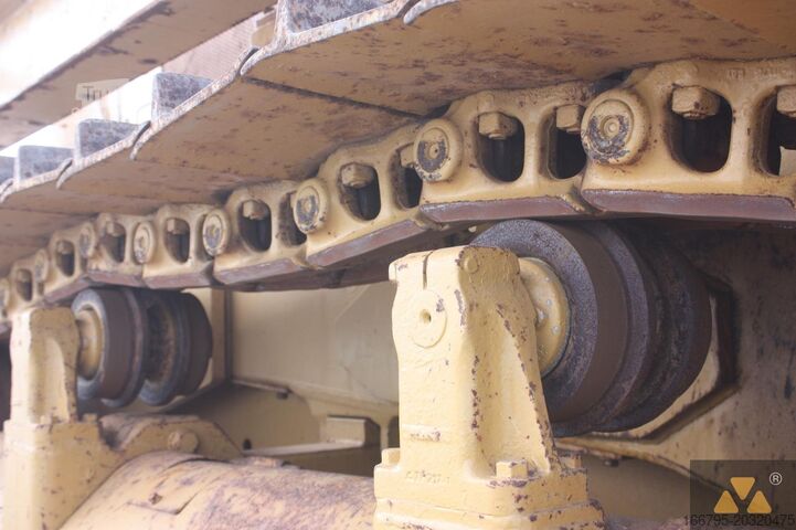 Слой трубы Caterpillar D6E Pipe carrier