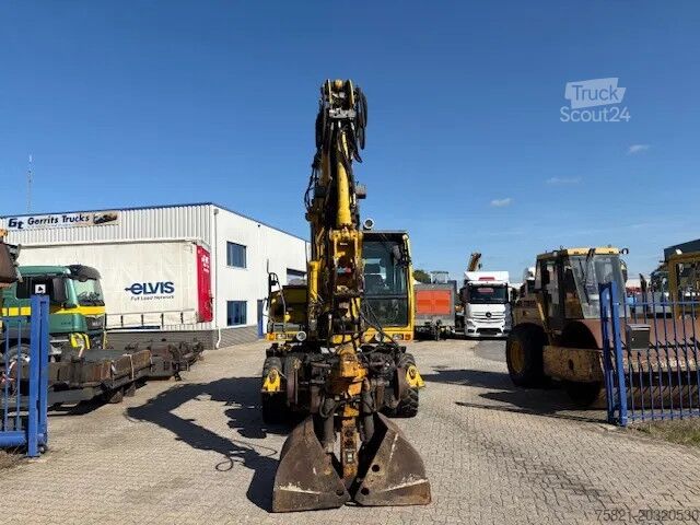 Tekerlekli ekskavatör Liebherr A 900 C ZW Litronic