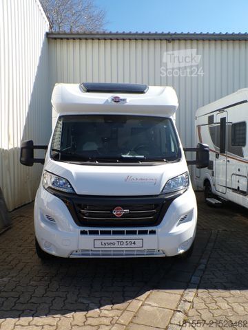 Polointegrovaný karavan BÜRSTNER Lyseo TD 594 Tageszulassung / Safety-Paket, Abwa