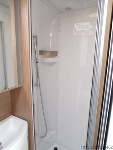 Polointegrovaný karavan BÜRSTNER Lyseo TD 594 Tageszulassung / Safety-Paket, Abwa