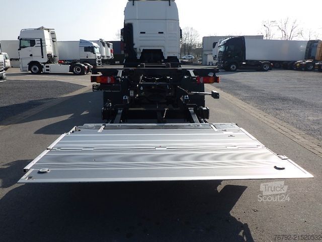Lastbil med utbytbar kaross MAN TGX 18.360 LL XXL-Fhs./5 Sitzer/BDF/LBW/Ret./AHK