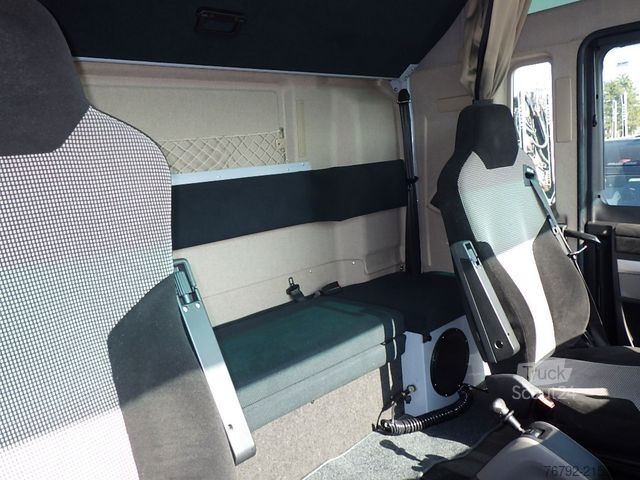 Lastbil med utbytbar kaross MAN TGX 18.360 LL XXL-Fhs./5 Sitzer/BDF/LBW/Ret./AHK