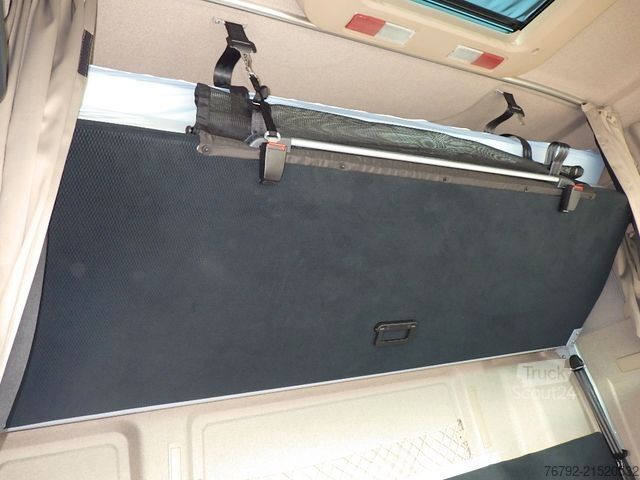 Lastbil med utbytbar kaross MAN TGX 18.360 LL XXL-Fhs./5 Sitzer/BDF/LBW/Ret./AHK