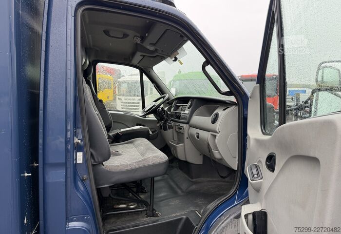 Prilagojeno dostavno vozilo Renault Mascott 150.35 Kasten / Swiss-Vehicle