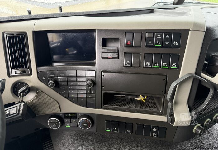 Lastebilchassis Volvo FM-460 6x2*4 Chassis Retarder AHK / Swiss-Vehicle