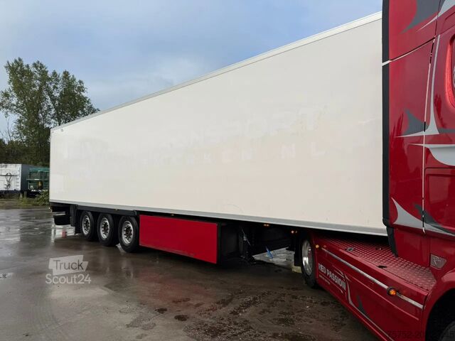 Jäähdytetyt/pakastetut kuljetukset LAMBERET Thermo King SLXi Spectrum Multi-temp Trennwand ...