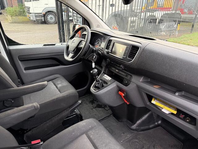 Bestelbus Opel vivaro L2,H1 2022 bj 2.0 cdti