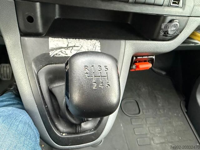 Bestelbus Opel vivaro L2,H1 2022 bj 2.0 cdti