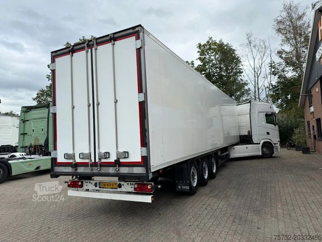 Trasporto refrigerato/congelato Schmitz Cargobull SKO 24 5x Meatrails Rohrbahnen Fleisch Carrier ...