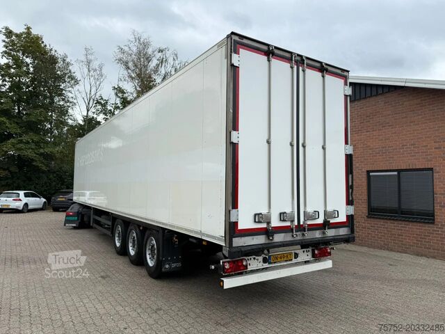 Trasporto refrigerato/congelato Schmitz Cargobull SKO 24 5x Meatrails Rohrbahnen Fleisch Carrier ...