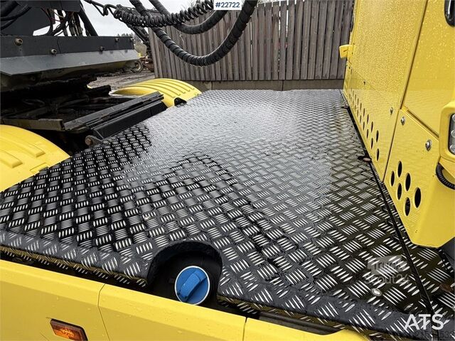 Standard tractor Scania R580 6x4 tractor, hydraulic system and gold agreem