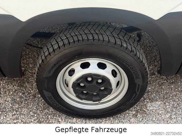 Dodávka s vysokou strechou IVECO DAILY NEW MODEL 35S18V L4H3 AUTOMATIK! 176PS AHK