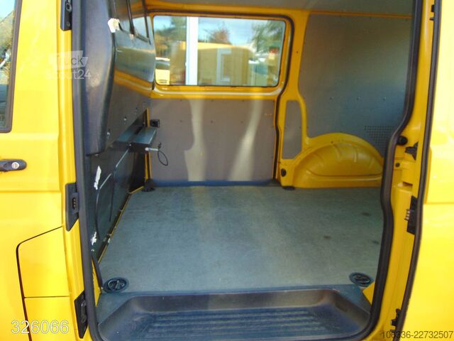 Skåpbil VW T5 TRANSPORTER 2.0 TDI 3Sitzer -2x Schiebetür-