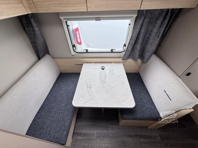 Rulotă WEINSBERG CaraLife 390 QD Elektro+1350kg+Bug-Fenster