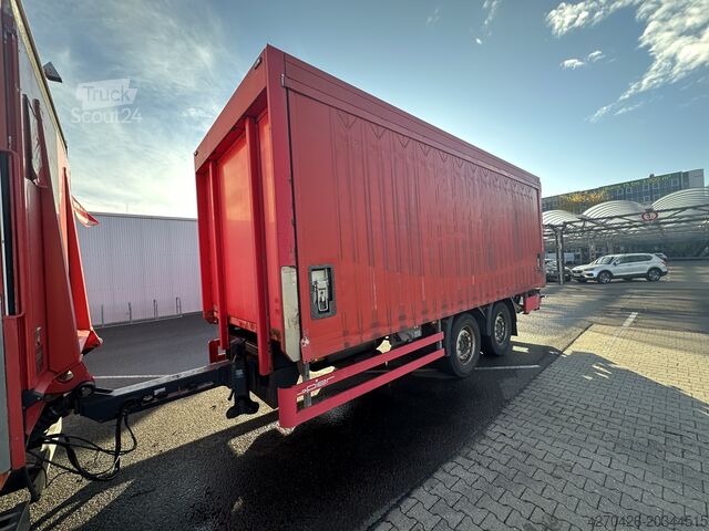 Kravas automašīna ar dzērienu virsbūvi Mercedes-Benz Antos