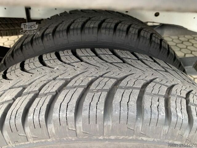 Φορτηγό pick-up Ford Transit 350  7 posti - Cassone Fisso  -