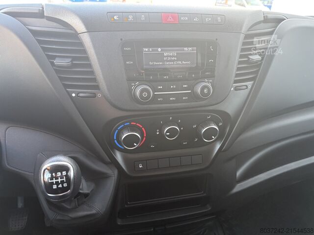 Slēgtais furgons Iveco Daily 35