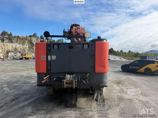 Soil drill Sandvik Dino DC400R drill rig with machine control and sha