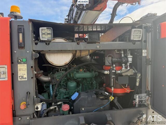 Soil drill Sandvik Dino DC400R drill rig with machine control and sha