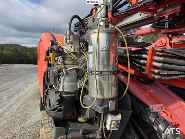 Soil drill Sandvik Dino DC400R drill rig with machine control and sha
