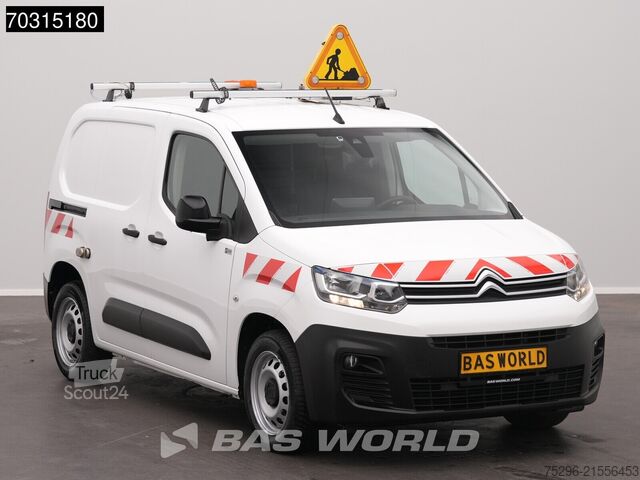 Augsta jumta universālis Citroën Berlingo 110pk Benzine Automaat L1H1 Navi Airco...