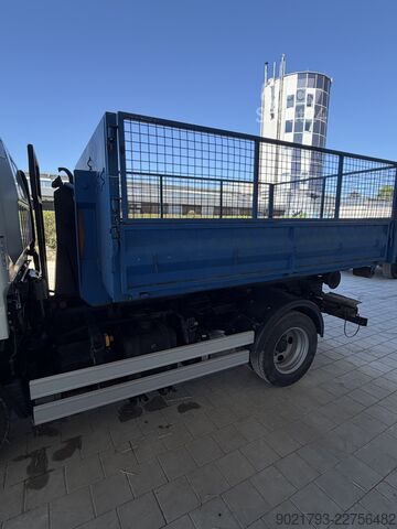 Talvihuolto­kalusto Mitsubishi Fuso Canter