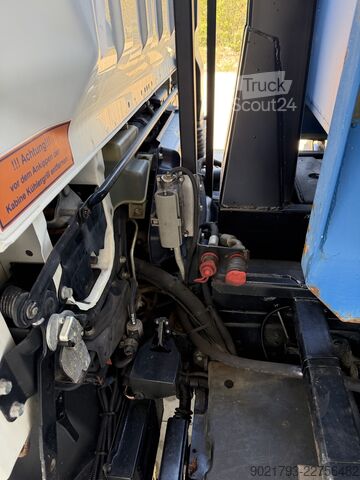 Talvihuolto­kalusto Mitsubishi Fuso Canter