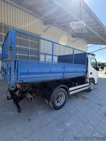 Talvihuolto­kalusto Mitsubishi Fuso Canter