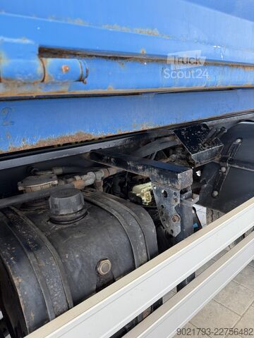 Talvihuolto­kalusto Mitsubishi Fuso Canter
