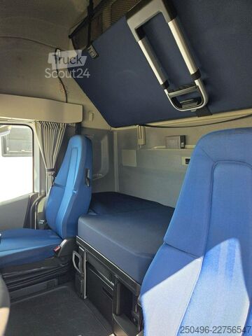 Standardní traktor Volvo FH 500 6x2 COMING IN 2 WEEKS / GLOBE XL / RETAR...