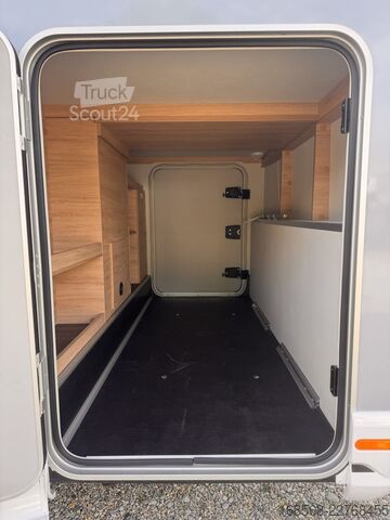 Daļēji integrēta kemperis KNAUS L!VE WAVE 700 MEG PLAT. SEL. LP 97.477 ¤ !