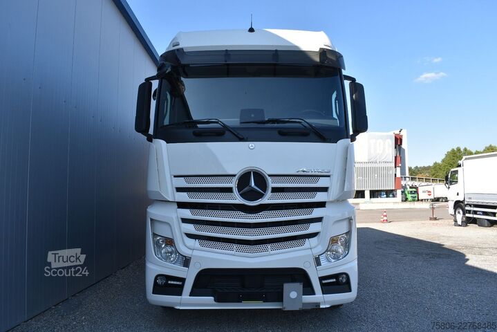 Камион-фургон MERCEDES-BENZ Actros 2551 L 6x2 E6 AHK RET LBW
