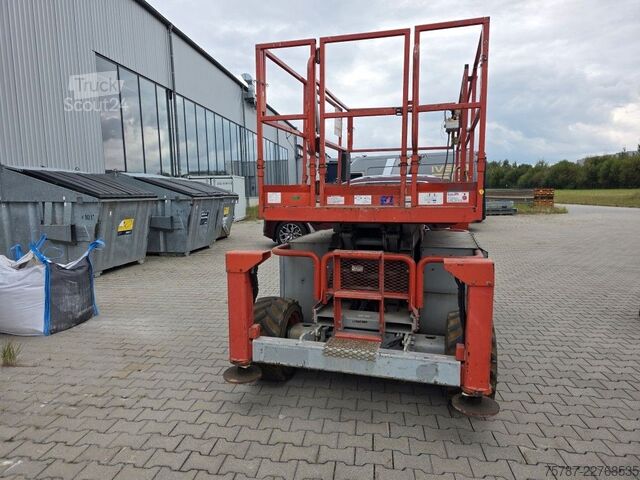 Platformă de lucru Skyjack SJ6832RT 4x4 Diesel, neuer Motor!!!