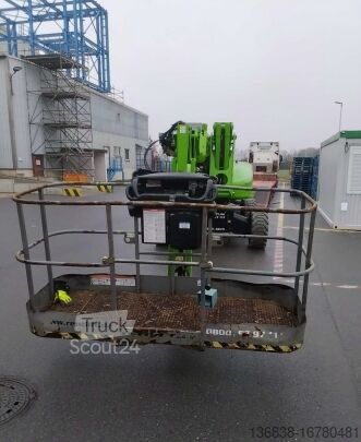 Ledad teleskopisk plattform Niftylift HR 28 Bi-Energy Elektro-Diesel 28,00 m